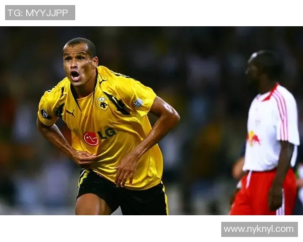 全球足球历史百大球星盘点，回顾足坛传奇人物的辉煌与成就