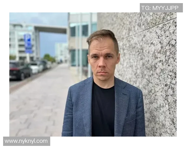 坎基特足球球星的国籍背景解析与成长历程揭秘